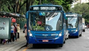 Transporte coletivo oferece segurança e economia para quem vai curtir o Carnaval de BH