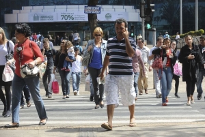 Taxa de desemprego sobe e fica em 12,4% em fevereiro