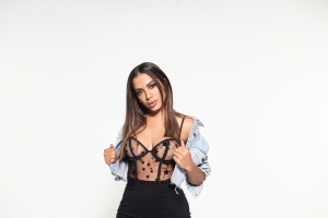 Anitta realiza show na Capital