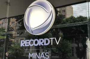 RecordTV Minas realiza campanha emocionante para o Dia das Mães com participação de telespectadores