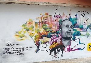 Belo Horizonte recebe exposição de arte urbana em homenagem à motorista de app