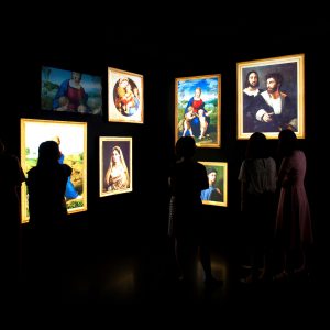 Inaugura amanhã: exposição multimídia no Palácio das Artes promove experiência virtual pela Itália, pelo Renascimento e pelas obras do artista RAFFAELLO SANZIO