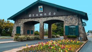 Pacote de Viagem – Gramado ou Canela – 2023 – Aéreo + Hospedagem com Café da Manhã